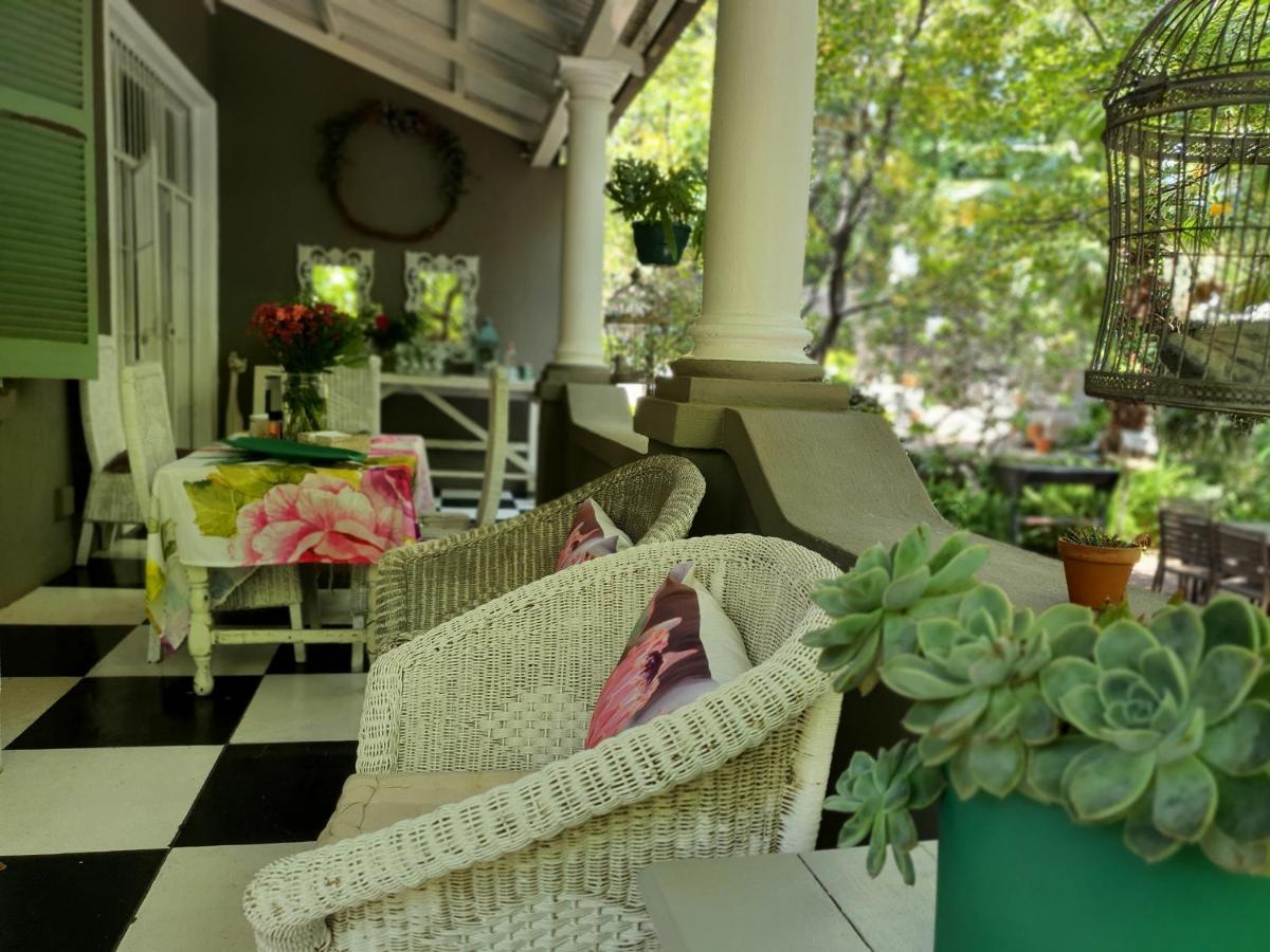 Waterhouse Guest Lodge In Muckleneuk Pretoria-Noord Dış mekan fotoğraf