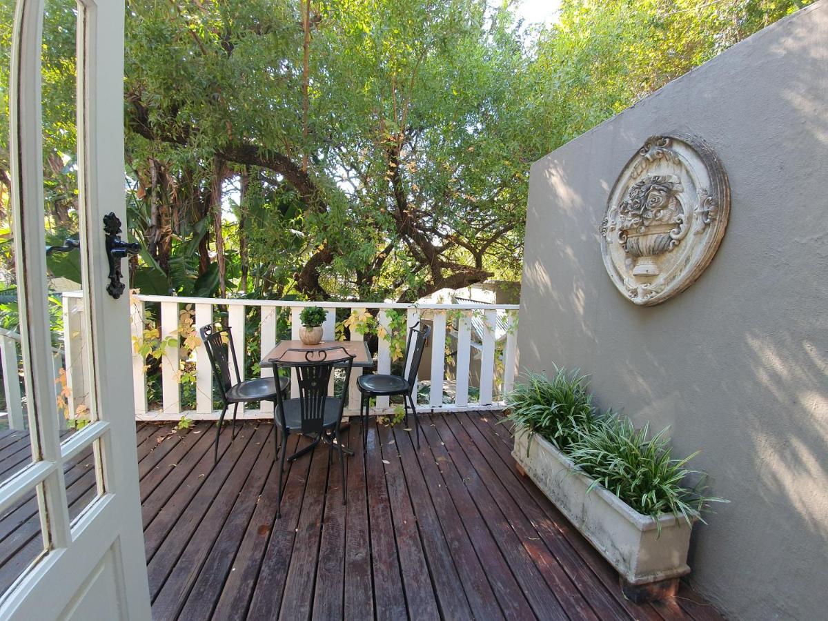 Waterhouse Guest Lodge In Muckleneuk Pretoria-Noord Dış mekan fotoğraf